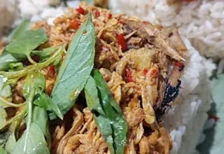 Foto Nasi Bakar Ayam Suwir